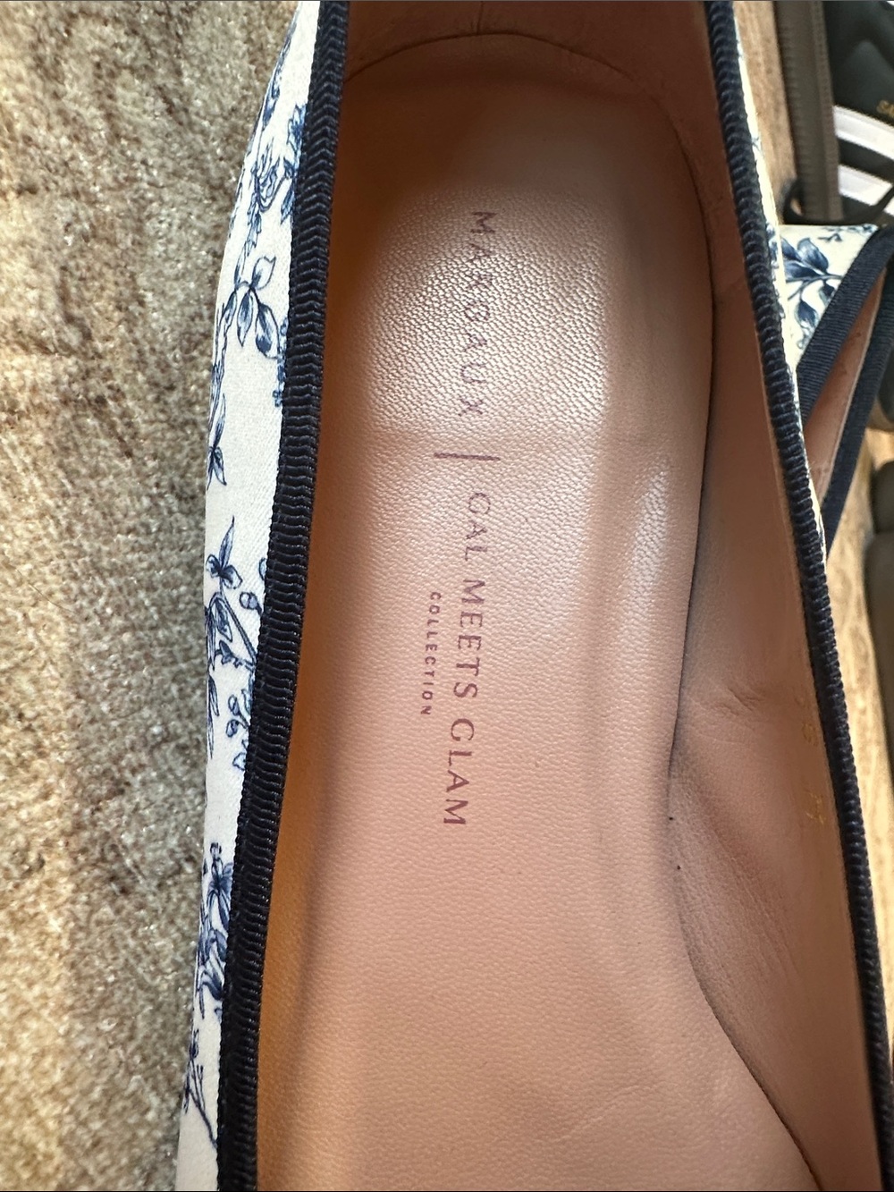 Margaux × Gal Meets Glam "The Pointe" Ballet Flat In Blue Toile Floral - Picture 2 of 8